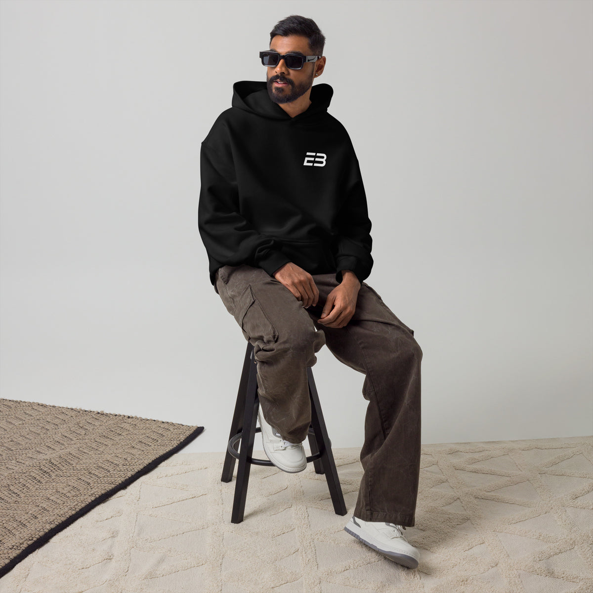 Sudadera Oversize Core Límite Negra – EL BORDE